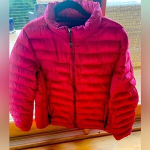 Tumi. Packable. Puff jacket size xl. Pink